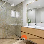 #120 T3 Espaçoso Em By Holidays Appartement *