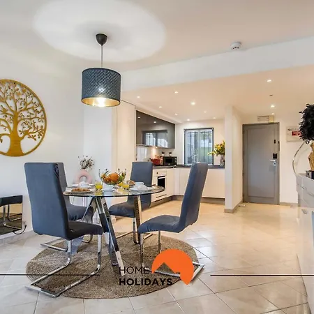 #120 T3 Espacoso Em By Holidays * Albufeira