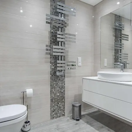 Apartman #120 T3 Espacoso Em By Holidays