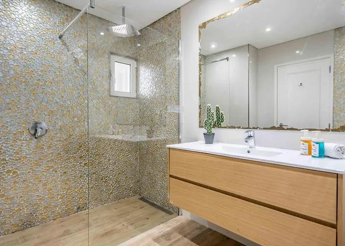 #120 T3 Espacoso Em By Holidays דירה אלבופיירה